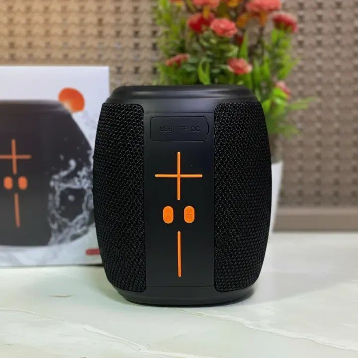 Portable Bluetooth Speaker IPX6 Waterproof Close-Up