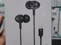  Earphones with ANC Noise Reduction Close Up